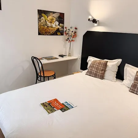 Szálloda Des Voyageurs 2*