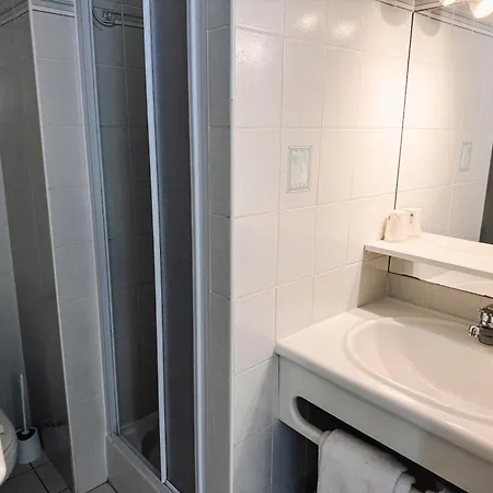 Szálloda Des Voyageurs Saint-Chély-dʼAubrac