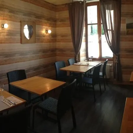 Des Voyageurs Hotel Saint-Chély-dʼAubrac